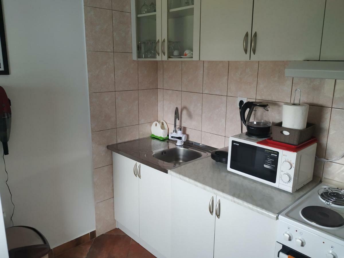 Apartment Dora Podgorica Exterior foto